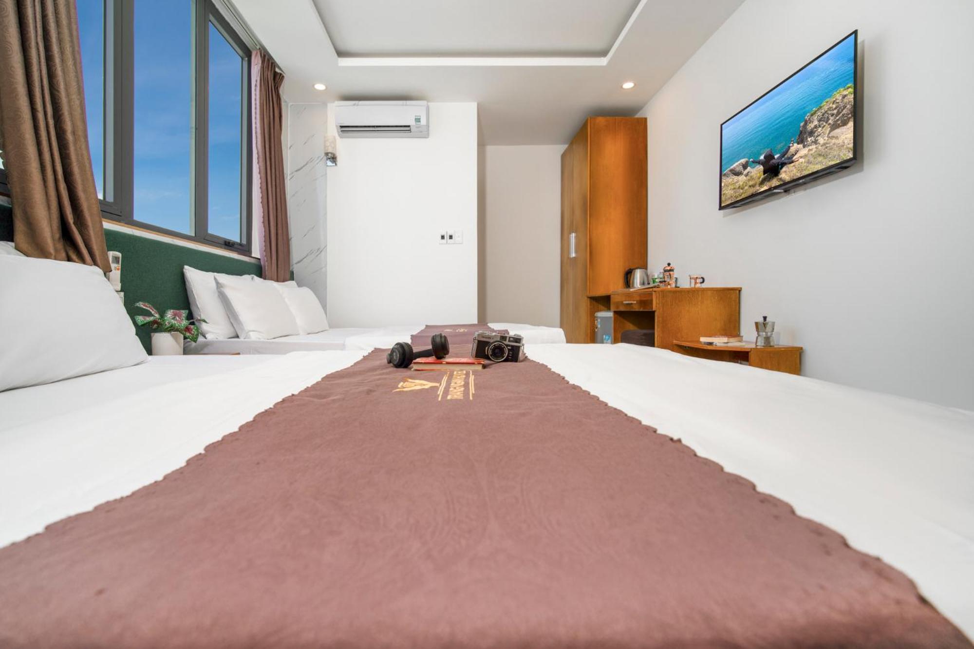 Trang Ngan Hotel By Thg Дананг Екстер'єр фото